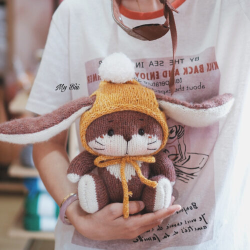 Toffee Knitting Pattern - Create a Sweet and Cozy Keychain Treat